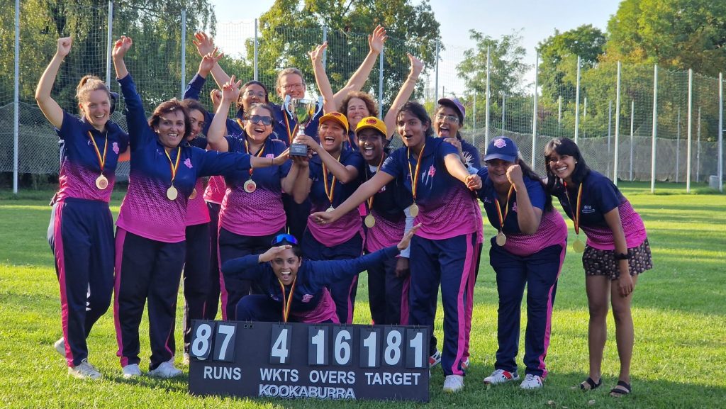 BW United celebrate winning the 2024 Frauenbundesliga